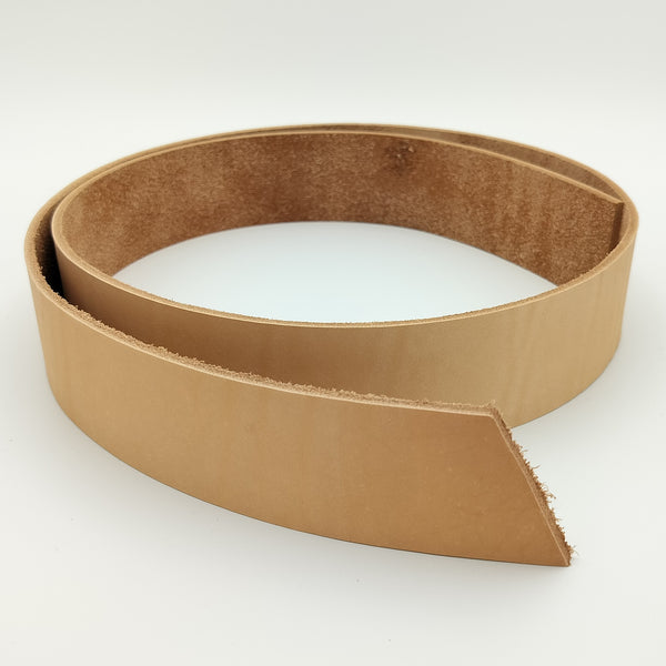 Nahkaremmi, värjäämätön kasviparkki